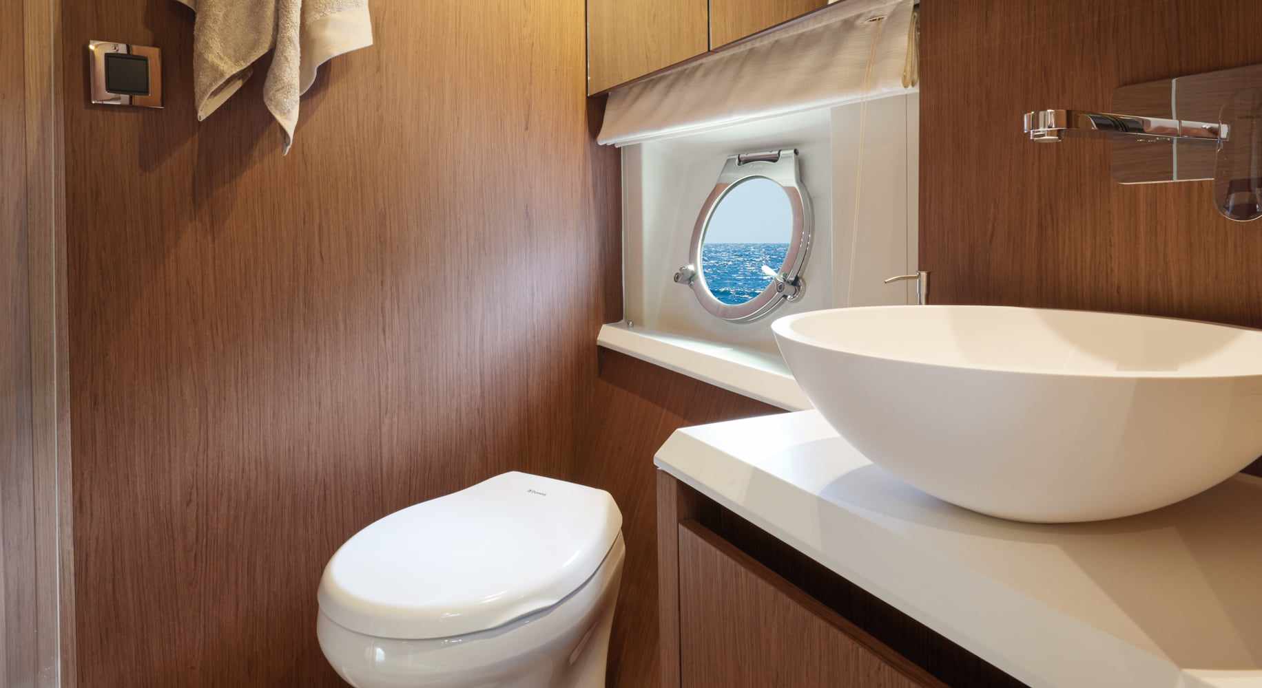 455856258_1432870484062708_2765331575187020055_n Gordijnen Plezierjacht Cruiser