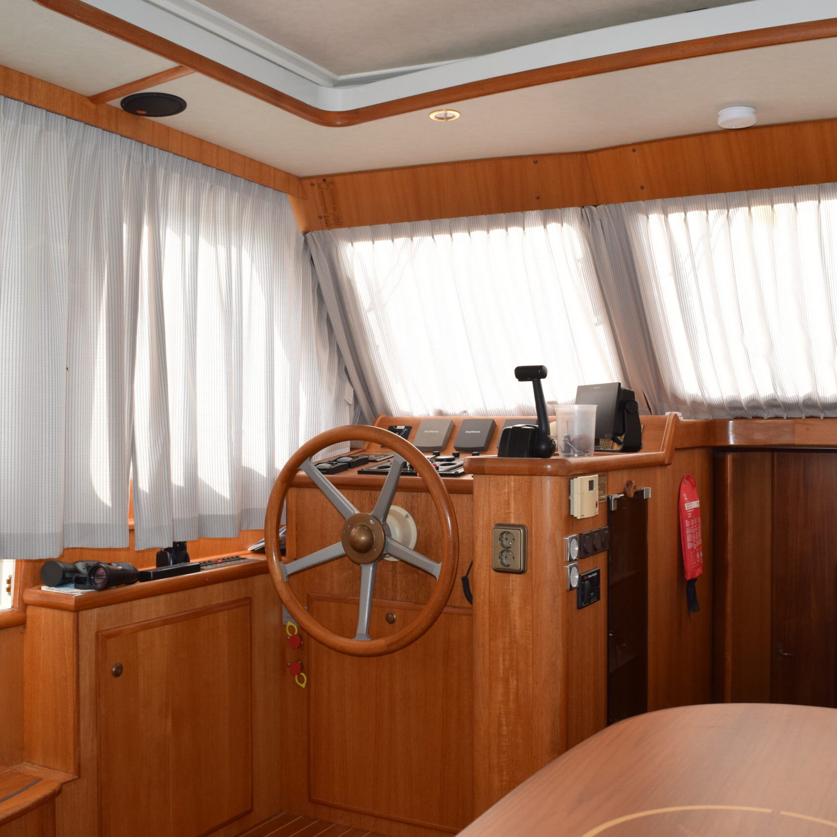 Gordijnen Plezierjacht Cruiser