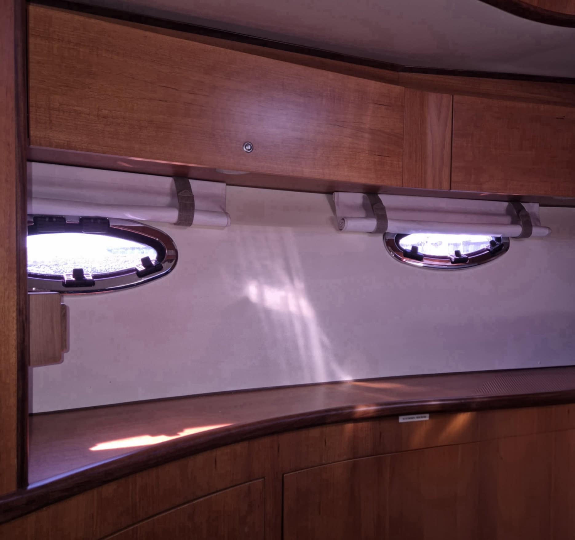 Rol-Up verduisterend gordijn systeem